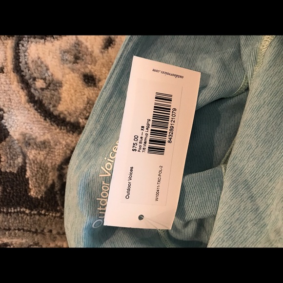 Outdoor Voices 7/8 Warmup Leggings - Picture 3 of 5